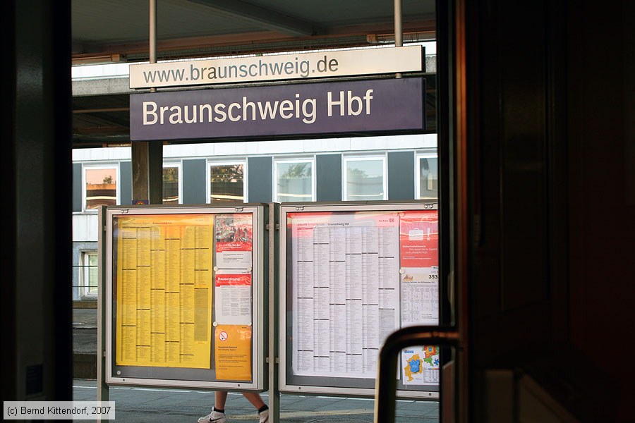 Braunschweig Hauptbahnhof
/ Bild: bfbraunschweighbf_bk0708240218.jpg
