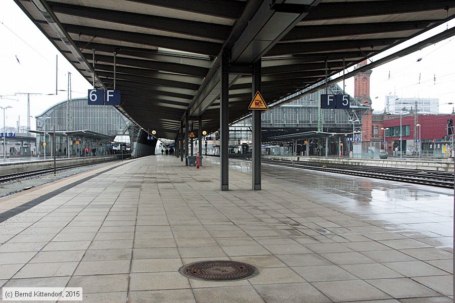 Bremen Hauptbahnhof
/ Bild: bfbremenhbf_bk1503270096.jpg Bremen Hauptbahnhof
/ Bild: bfbremenhbf_bk1503270096.jpg