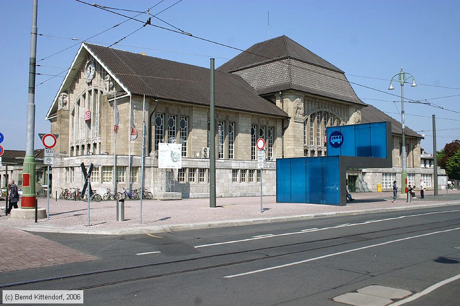 Darmstadt Hauptbahnhof
/ Bild: bfdarmstadthbf_bk0605070025.jpg