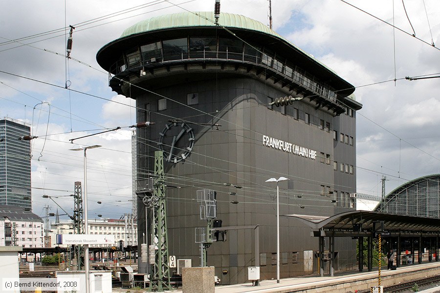 Frankfurt (Main) Hauptbahnhof
/ Bild: bffrankfurtmainhbf_bk0805020203.jpg