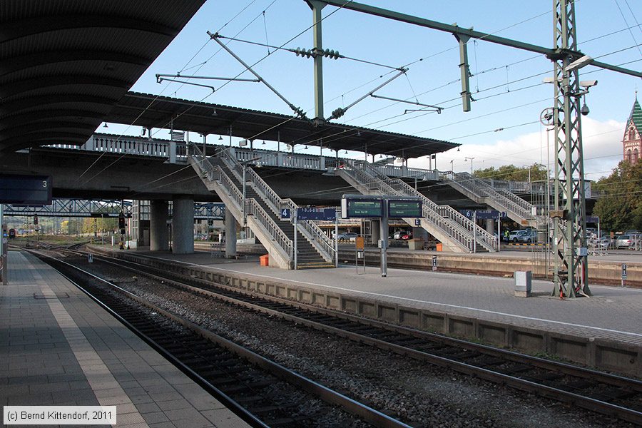 Freiburg (Breisgau) Hauptbahnhof
/ Bild: bffreiburghbf_bk1110110009.jpg