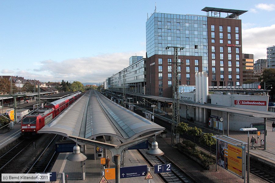 Freiburg (Breisgau) Hauptbahnhof
/ Bild: bffreiburghbf_bk1110110010.jpg