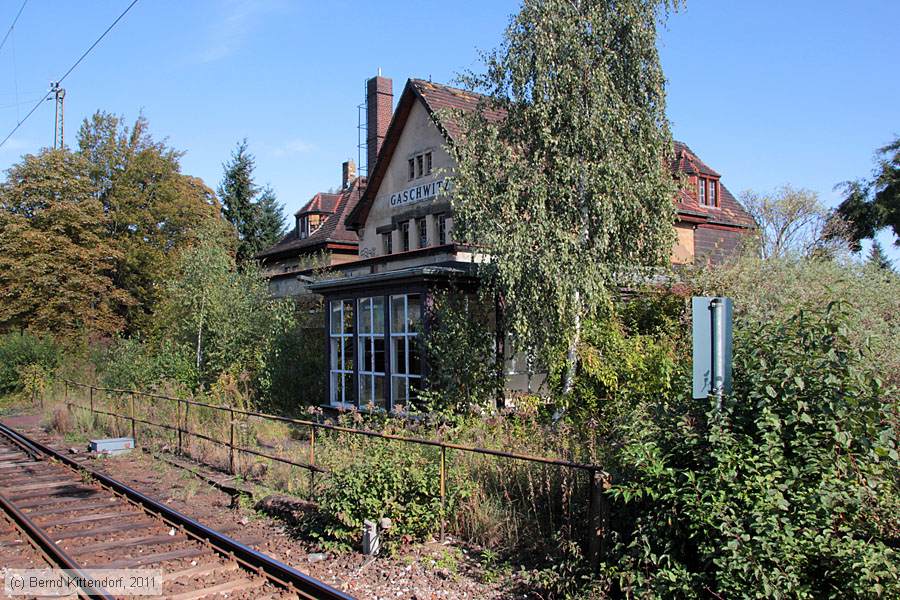 Bahnhof Gaschwitz
/ Bild: bfgaschwitz_bk1110090104.jpg