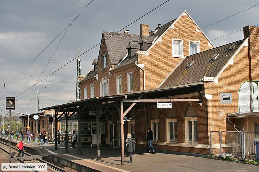 Bahnhof Geisenheim
/ Bild: bfgeisenheim_bk0804150200.jpg