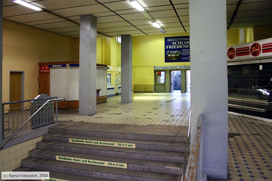 Bahnhof Gotha
/ Bild: bfgotha_e0003206.jpg