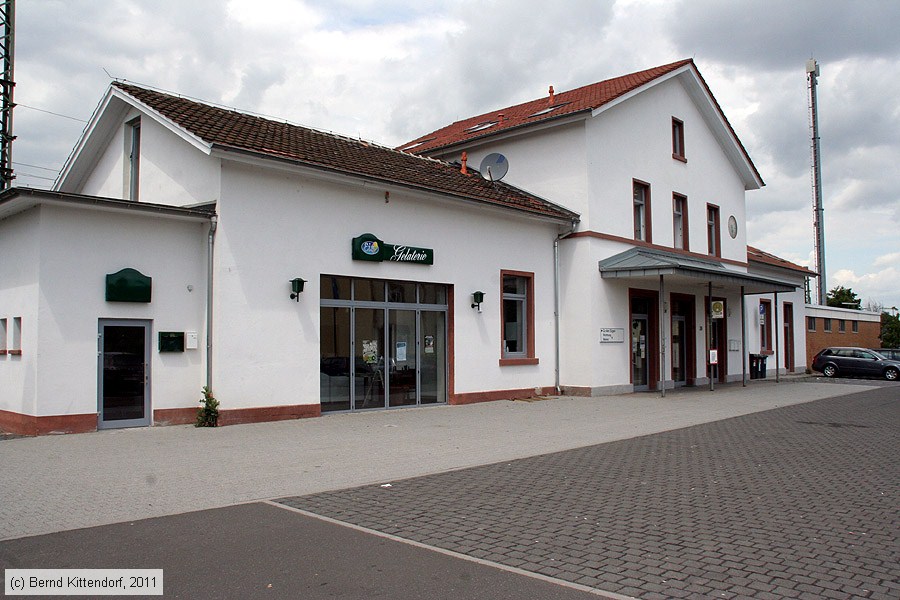 Bahnhof Guntersblum
/ Bild: bfguntersblum_bk1106090024.jpg