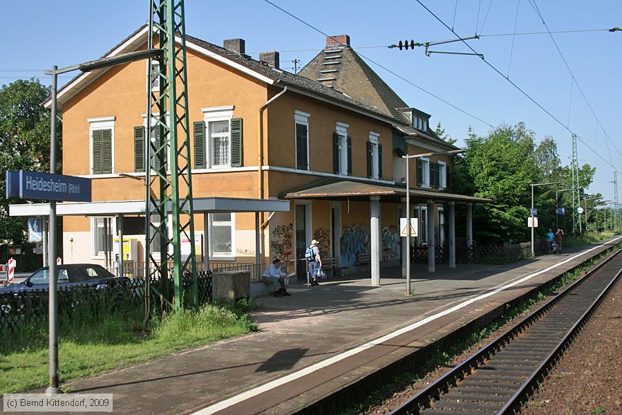 Bahnhof Heidesheim (Rheinhessen)
/ Bild: bfheidesheimrheinhess_bk0905240032.jpg Bahnhof Heidesheim (Rheinhessen)
/ Bild: bfheidesheimrheinhess_bk0905240032.jpg