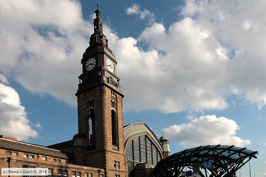 Hamburg Hauptbahnhof
/ Bild: bfhamburghbf_bk1410140114.jpg