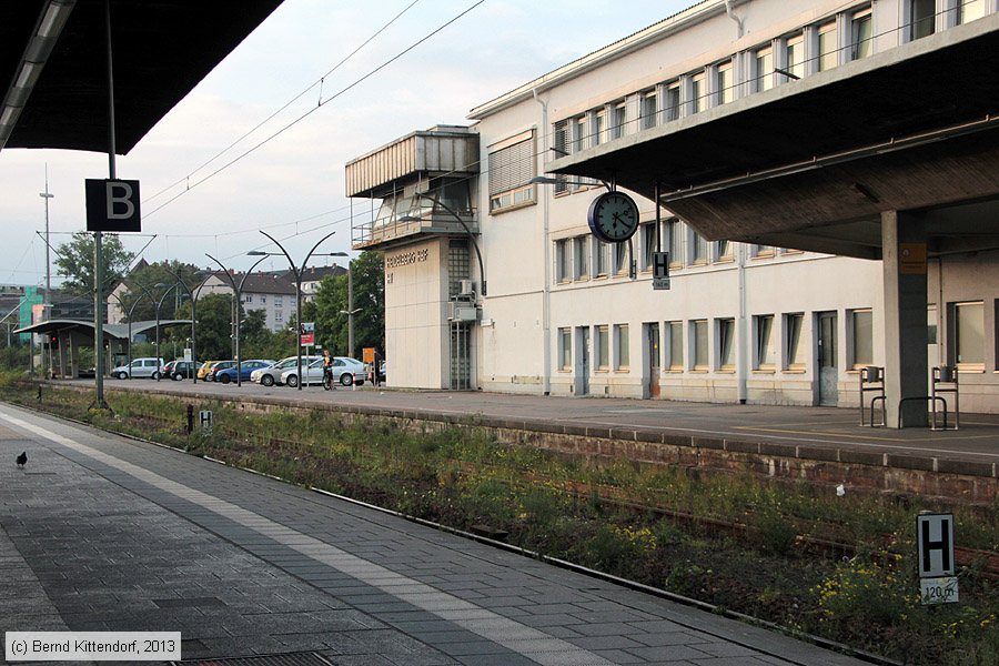 Heidelberg Hauptbahnhof
/ Bild: bfheidelberghbf_bk1309280049.jpg