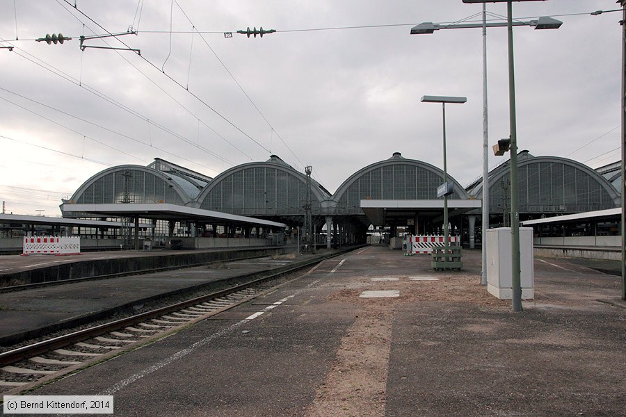Karlsruhe Hauptbahnhof
/ Bild: bfkarlsruhehbf_bk1401070035.jpg