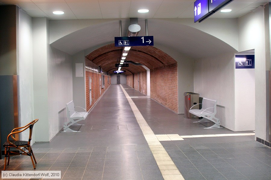 Koblenz Hauptbahnhof
/ Bild: bfkoblenzhbf_cw1011040208.jpg