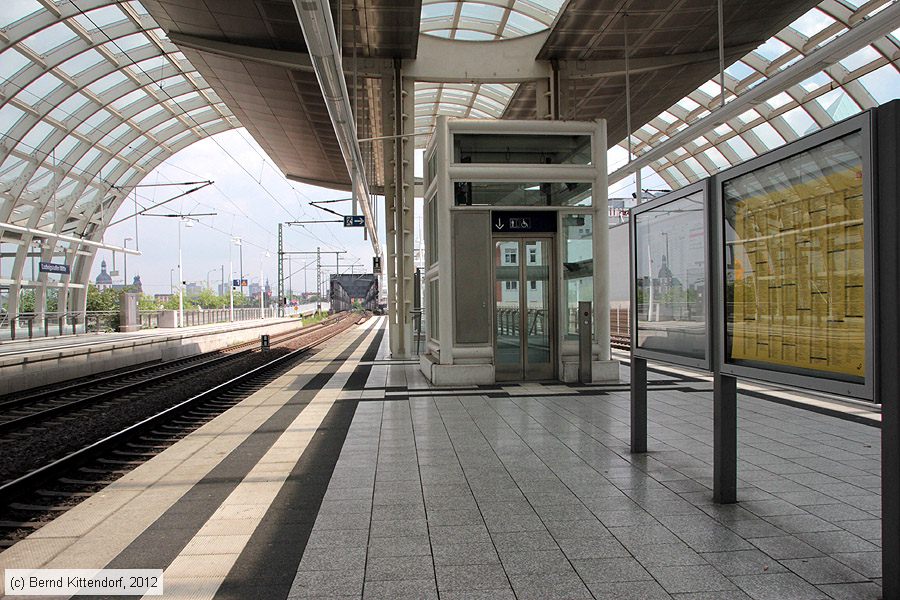 Bahnhof Ludwigshafen Mitte
/ Bild: bfludwigshafenmitte_bk1206140019.jpg
