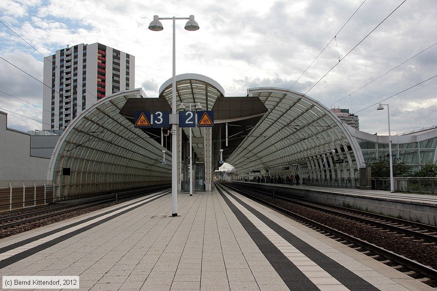 Bahnhof Ludwigshafen Mitte
/ Bild: bfludwigshafenmitte_bk1207160030.jpg