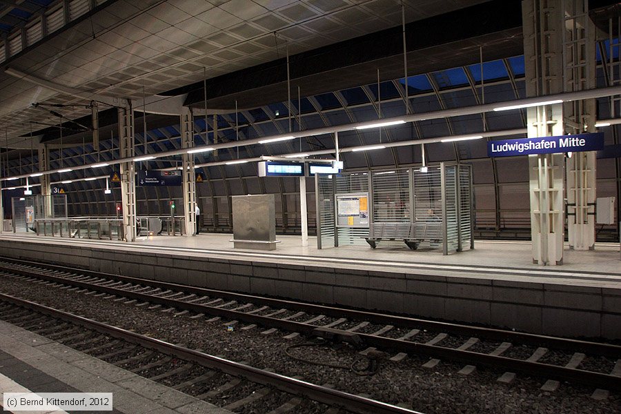 Bahnhof Ludwigshafen Mitte
/ Bild: bfludwigshafenmitte_bk1208240002.jpg
