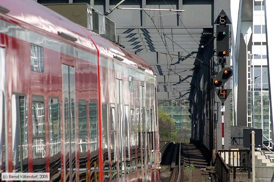 Bahnhof Ludwigshafen Mitte
/ Bild: bfludwigshafenmitte_e0015853.jpg