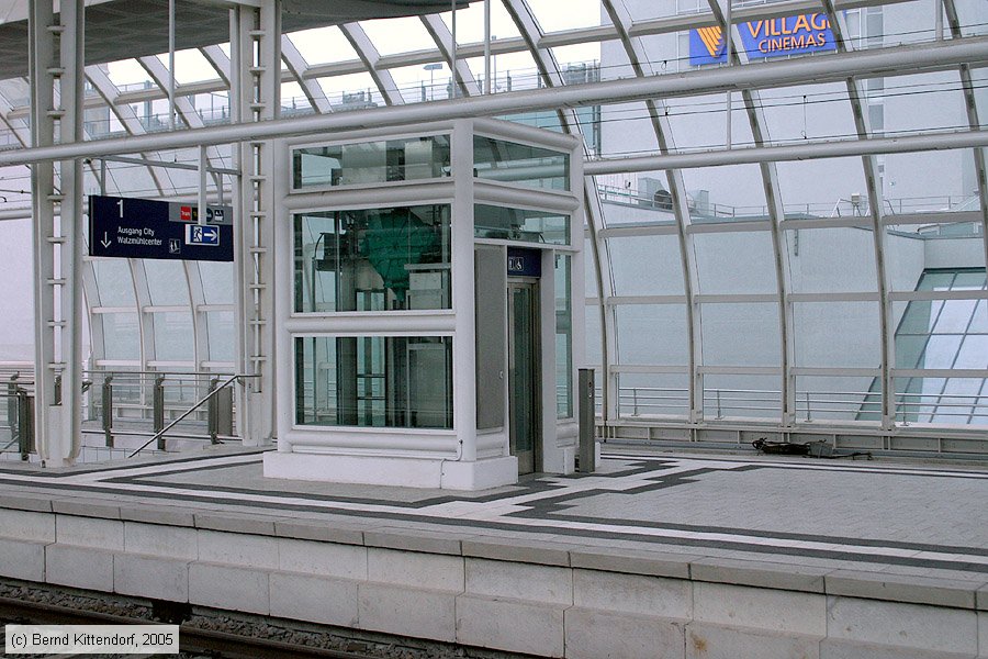 Bahnhof Ludwigshafen Mitte
/ Bild: bfludwigshafenmitte_e0018766.jpg