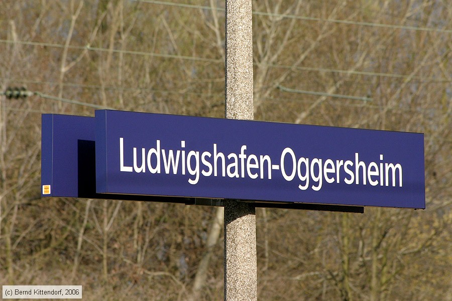 Bahnhof Ludwigshafen Oggersheim
/ Bild: bfludwigshafenoggersheim_bk0604010062.jpg