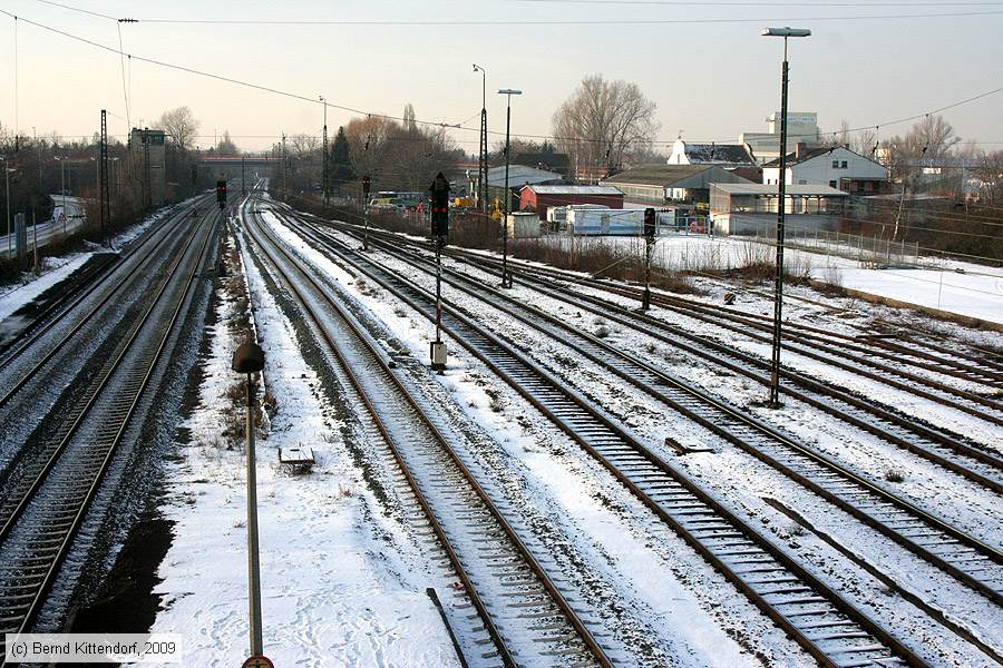 Bahnhof Ludwigshafen Oggersheim
/ Bild: bfludwigshafenoggersheim_bk0901130006.jpg