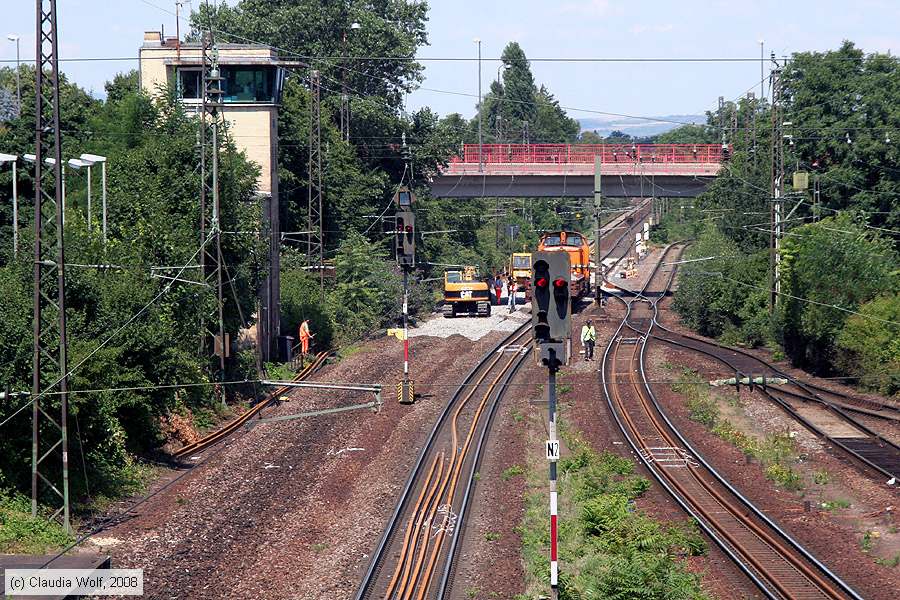 Bahnhof Ludwigshafen Oggersheim
/ Bild: bfludwigshafenoggersheim_cw0807140031.jpg Bahnhof Ludwigshafen Oggersheim
/ Bild: bfludwigshafenoggersheim_cw0807140031.jpg