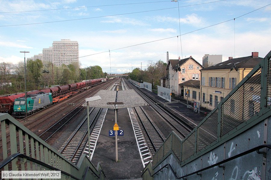 Bahnhof Ludwigshafen Oggersheim
/ Bild: bfludwigshafenoggersheim_cw1204220009.jpg
