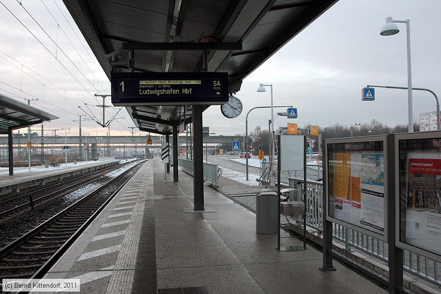 Bahnhof Mannheim Arena - Maimarkt
/ Bild: bfmannheimmaimarkt_bk1112200087.jpg