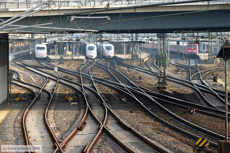 Mannheim Hauptbahnhof
/ Bild: bfmannheimhbf_e0025875.jpg