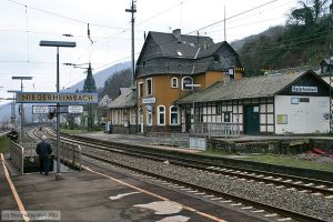 Bild: bfniederheimbach_e0002418.jpg - anklicken zum Vergr&ouml;&szlig;ern