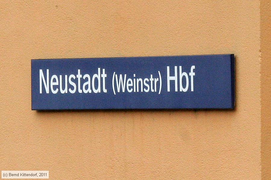 Neustadt (Weinstraße) Hauptbahnhof
/ Bild: bfneustadtweinstr_bk1104040007.jpg