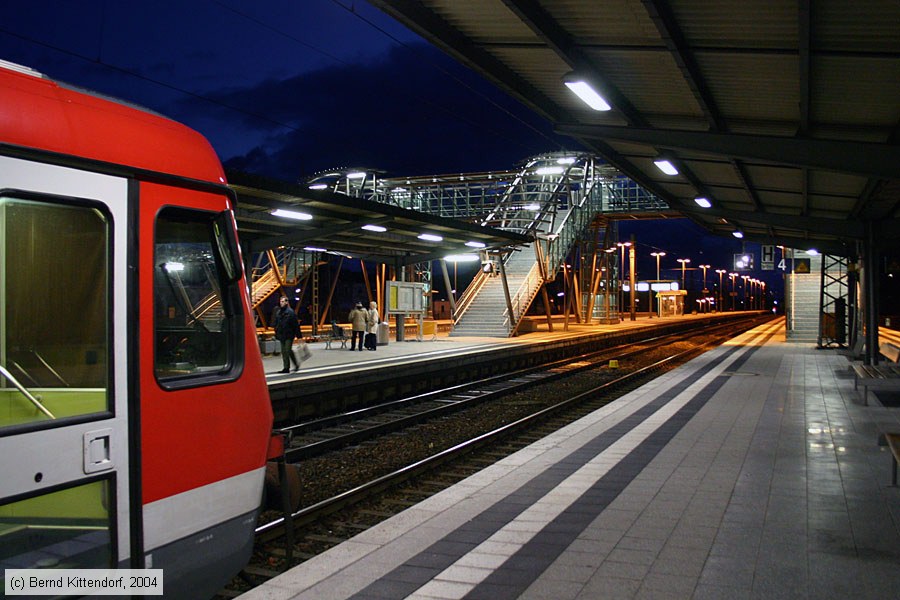 Neustadt (Weinstraße) Hauptbahnhof
/ Bild: bfneustadtweinstr_e0001440.jpg Neustadt (Weinstraße) Hauptbahnhof
/ Bild: bfneustadtweinstr_e0001440.jpg