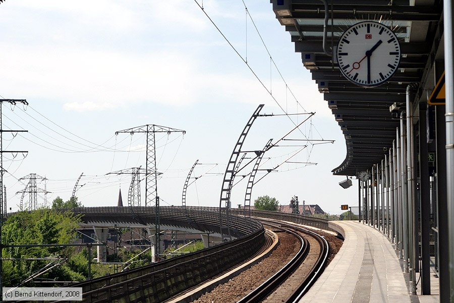 Bahnhof Nürnberg Steinbühl
/ Bild: bfnuernbergsteinbuehl_bk0805110214.jpg