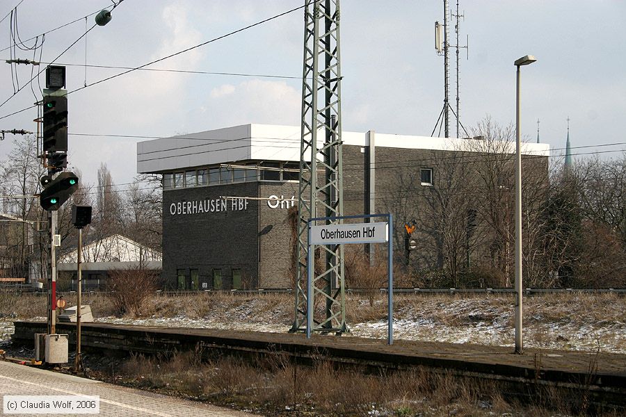 Oberhausen Hauptbahnhof
/ Bild: bfoberhausenhbf_cw0603120013.jpg