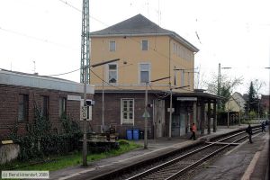 Bild: bfoestrichwinkel_bk0804150193.jpg - anklicken zum Vergrößern