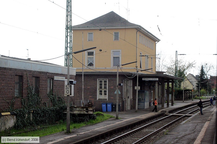 Bahnhof Oestrich Winkel
/ Bild: bfoestrichwinkel_bk0804150193.jpg