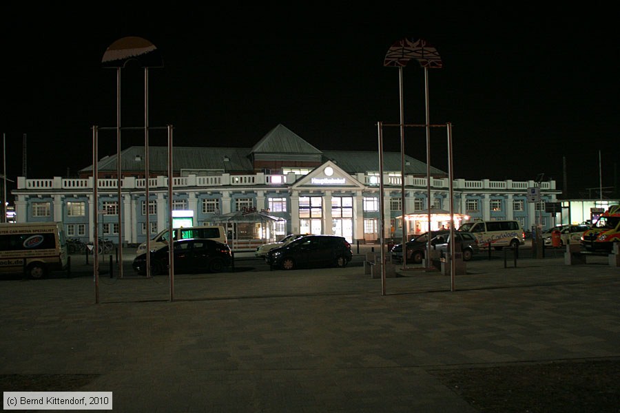 Rostock Hauptbahnhof
/ Bild: bfrostockhbf_bk1003180858.jpg