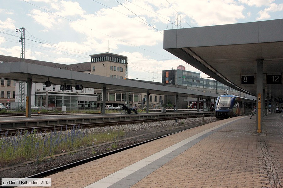 Saarbrücken Hauptbahnhof
/ Bild: bfsaarbrueckenhbf_bk1306060005.jpg Saarbrücken Hauptbahnhof
/ Bild: bfsaarbrueckenhbf_bk1306060005.jpg