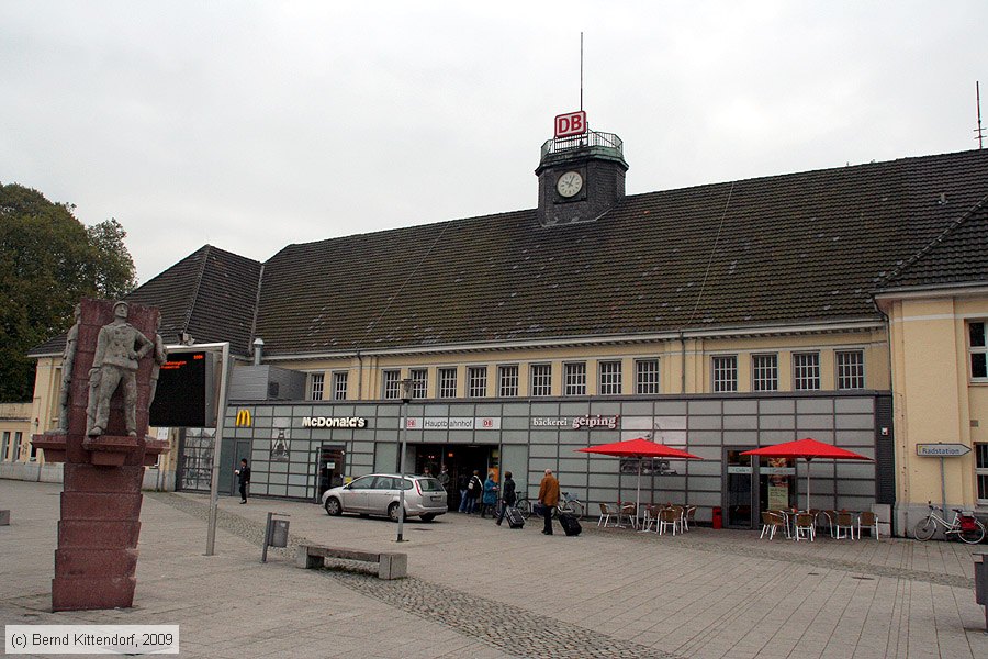 Wanne-Eickel Hauptbahnhof
/ Bild: bfwanneeickelhbf_bk0910230025.jpg