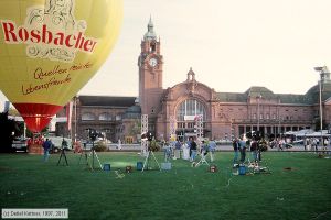 Bild: bfwiesbadenhbf_dk124727.jpg - anklicken zum Vergrößern Bild: bfwiesbadenhbf_dk124727.jpg - anklicken zum Vergrößern