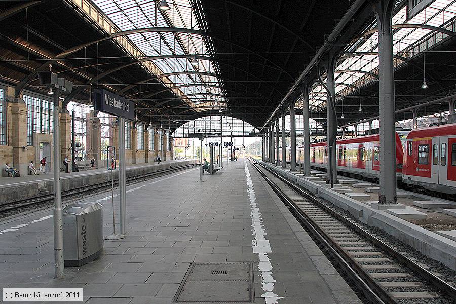 Wiesbaden Hauptbahnhof
/ Bild: bfwiesbadenhbf_bk1108230230.jpg