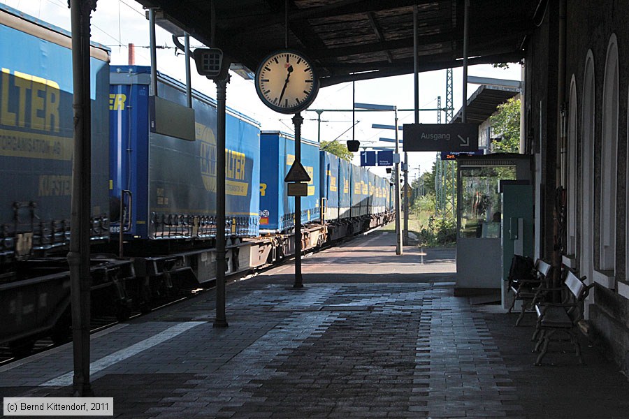 Bahnhof Wiesbaden Schierstein
/ Bild: bfwiesbadenschierstein_bk1109140050.jpg