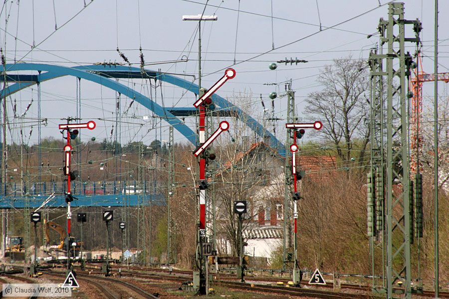 Bahnhof Wörth (Rhein)
/ Bild: bfwoerthrhein_cw1004090061.jpg