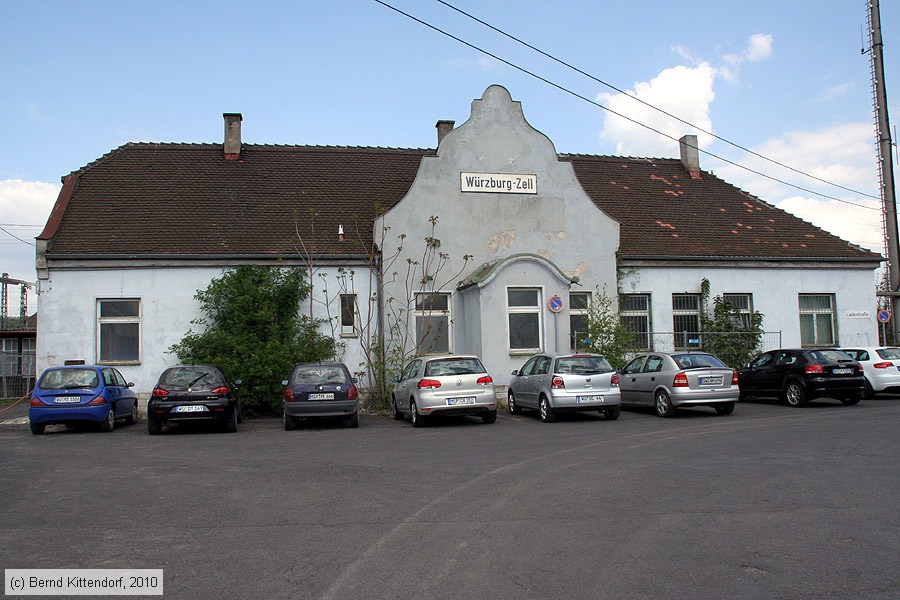 Bahnhof Würzburg Zell
/ Bild: bfwuerzburgzell_bk1004270349.jpg