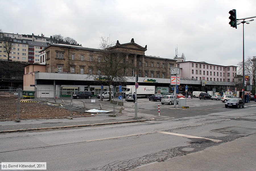 Wuppertal Hauptbahnhof
/ Bild: bfwuppertalhbf_bk1102160050.jpg