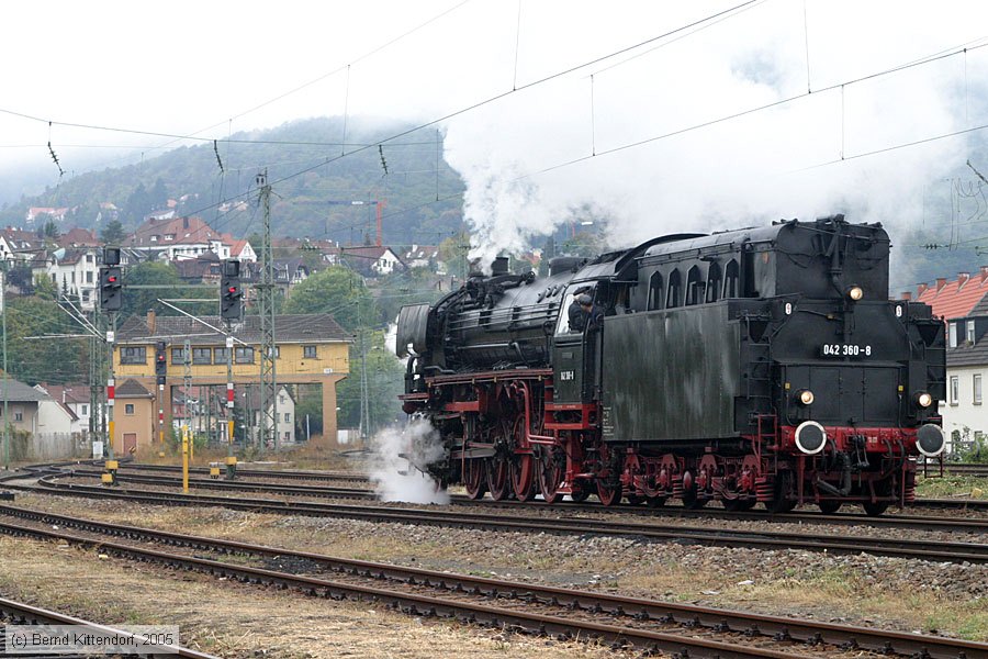 Dampflok - 042360-8
/ Bild: dampf0423608_e0024314.jpg Dampflok - 042360-8
/ Bild: dampf0423608_e0024314.jpg