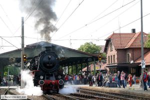 Bild: uef58311_bk0606040059.jpg - anklicken zum Vergrößern