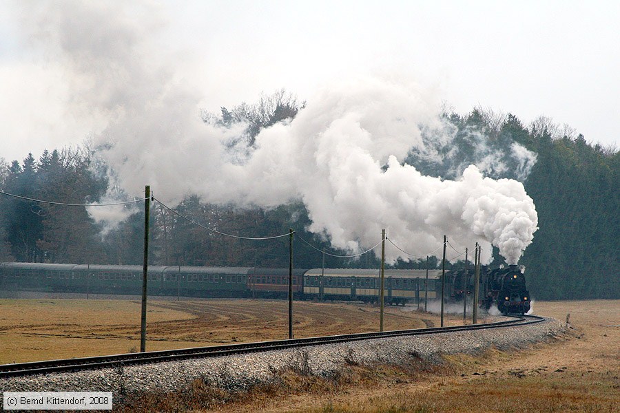 Ulmer Eisenbahnfreunde - 58 311 und 50 2740
/ Bild: uef58311_bk0801050139.jpg