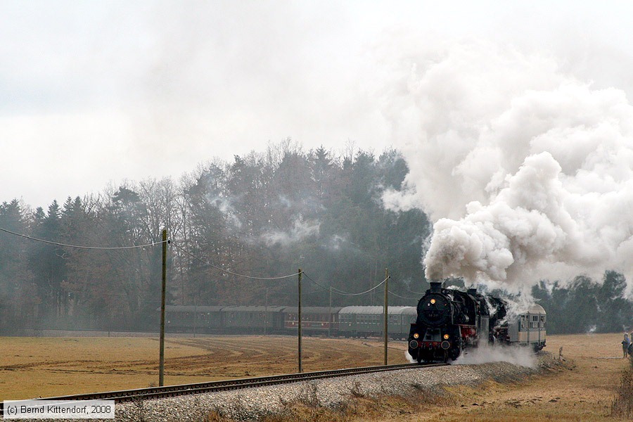 Ulmer Eisenbahnfreunde - 58 311 und 50 2740
/ Bild: uef58311_bk0801050141.jpg