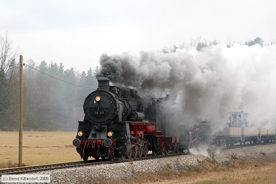 Ulmer Eisenbahnfreunde - 58 311 und 50 2740
/ Bild: uef58311_bk0801050145.jpg
