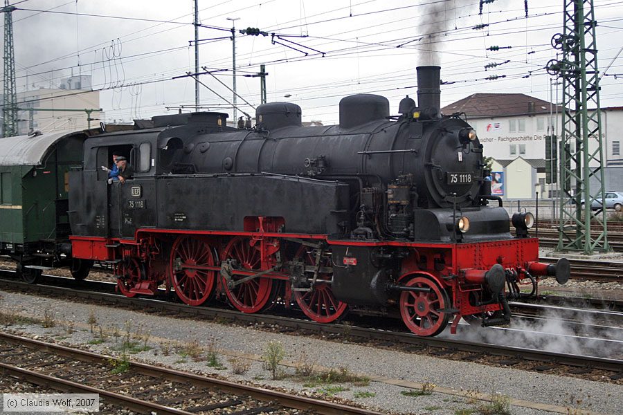 Ulmer Eisenbahnfreunde - 75 1118
/ Bild: uef751118_cw0709080075.jpg