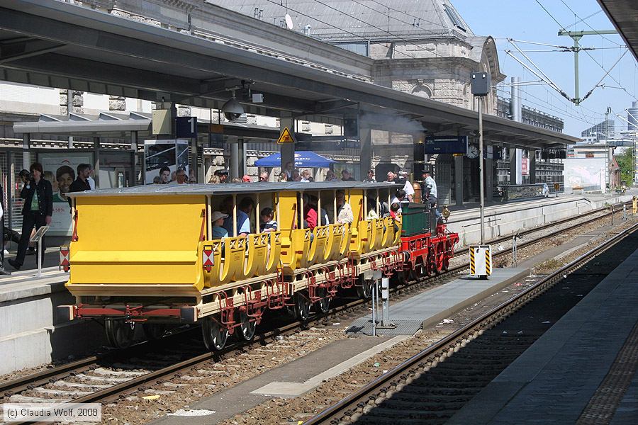 Deutsche Bahn Nostalgie - Adler
/ Bild: dbadler_cw0805110199.jpg