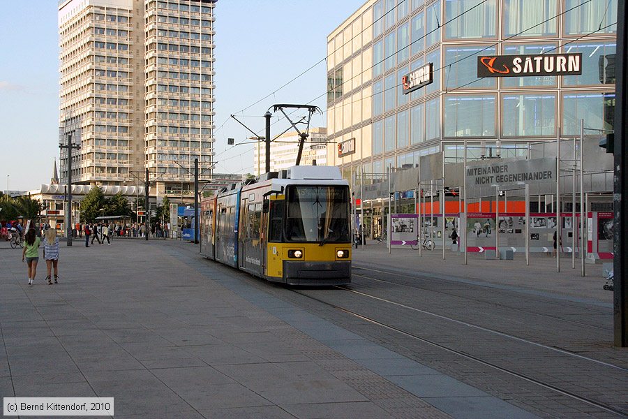 Straßenbahn Berlin - 1062
/ Bild: berlin1062_bk1006150404.jpg
